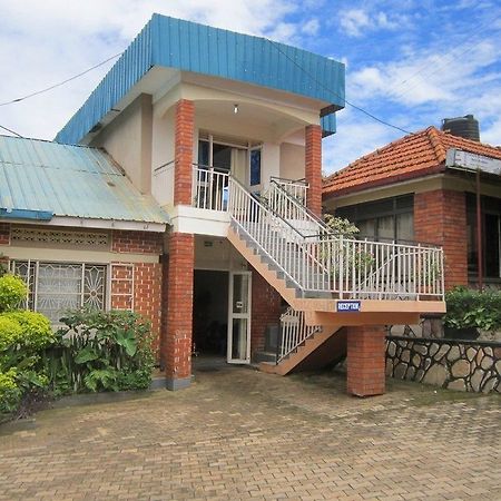 Keba Inn Lyamutundwe Экстерьер фото