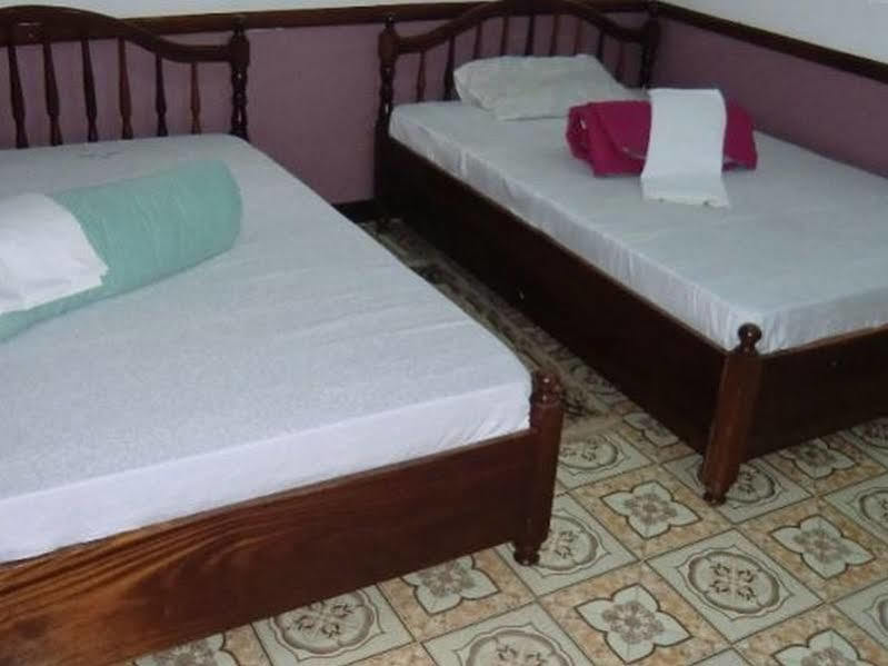 Keba Inn Lyamutundwe Экстерьер фото