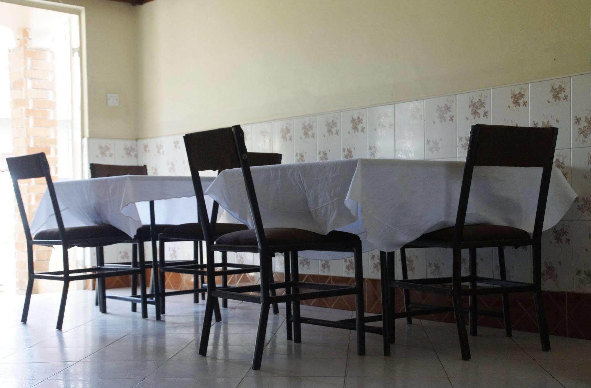 Keba Inn Lyamutundwe Экстерьер фото