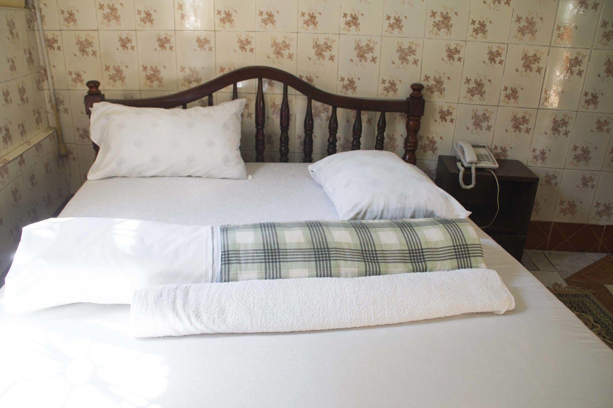 Keba Inn Lyamutundwe Экстерьер фото